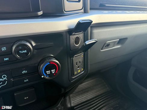 Used 2023 Ford F350 XLT AWD/4WD image 42