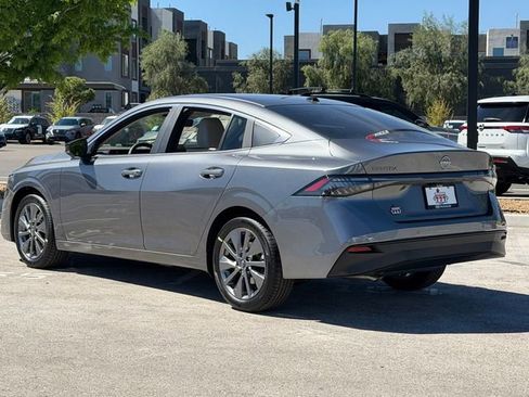 New 2026 Nissan Sentra SL FWD image 3