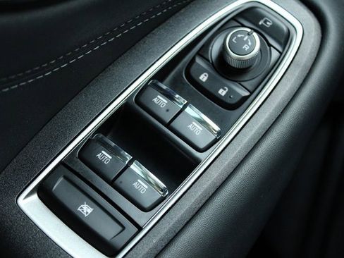 Certified 2025 Subaru Outback Touring XT image 31