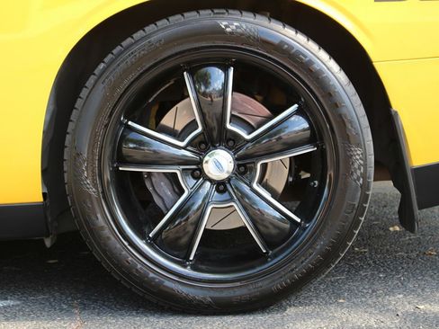 Used 2017 Dodge Challenger T/A image 43