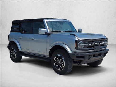 Certified 2021 Ford Bronco Outer Banks AWD/4WD image 3