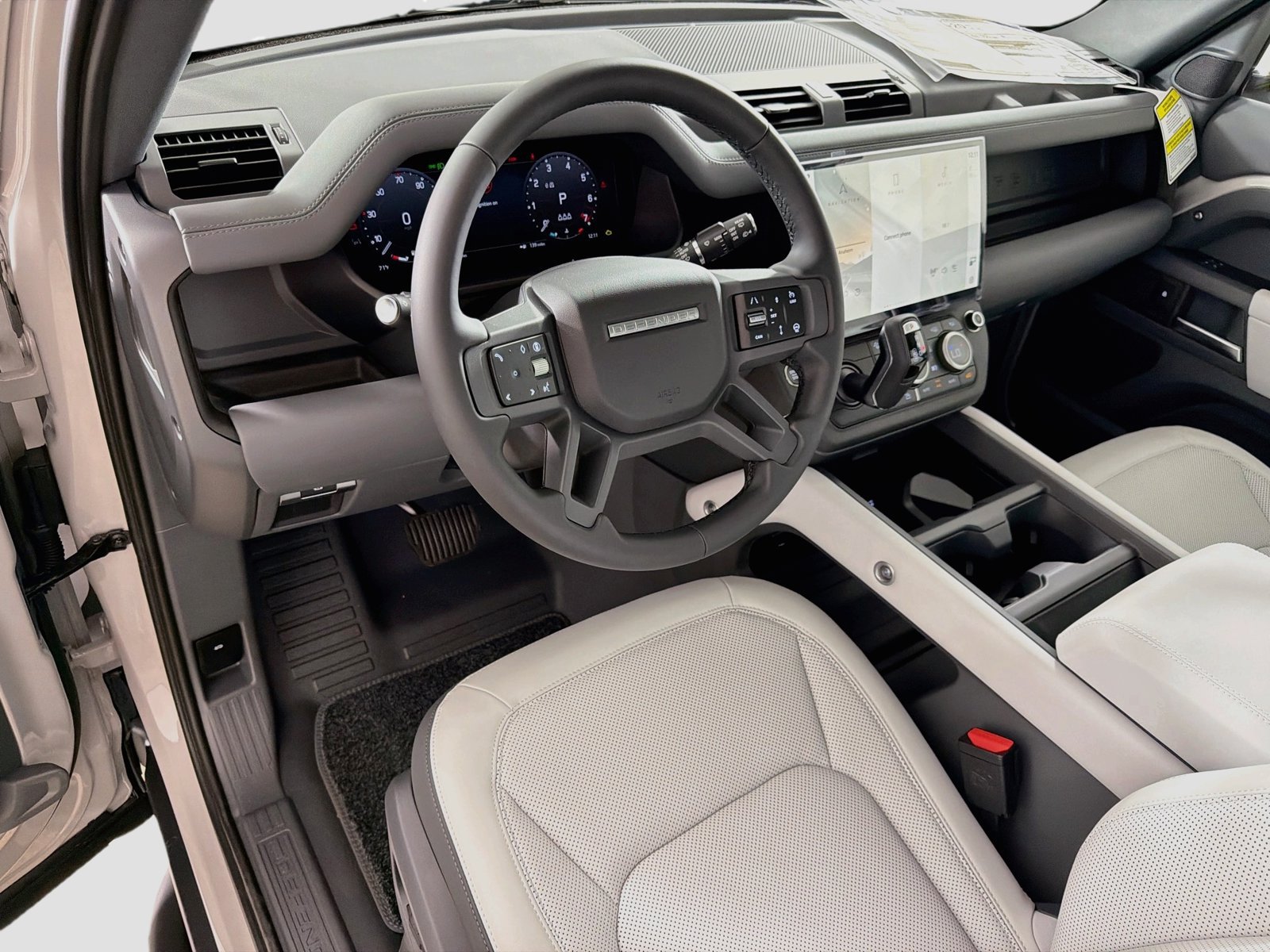 New 2026 Land Rover Defender 110 S AWD/4WD image 10