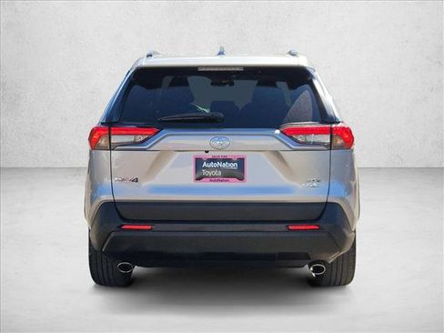 Used 2023 Toyota RAV4 XLE Premium image 6