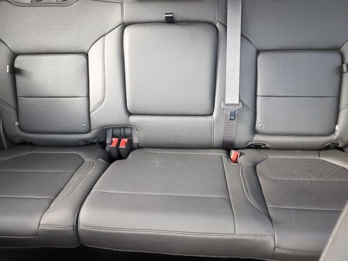 Used 2022 Chevrolet Silverado 2500 LTZ w/ Z71 Off-Road Package image 23