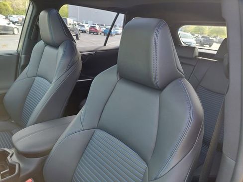 Used 2024 Toyota RAV4 XSE w/ Advanced Technology Package image 20
