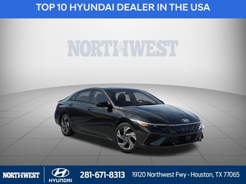 New 2026 Hyundai Elantra SEL Sport image 2