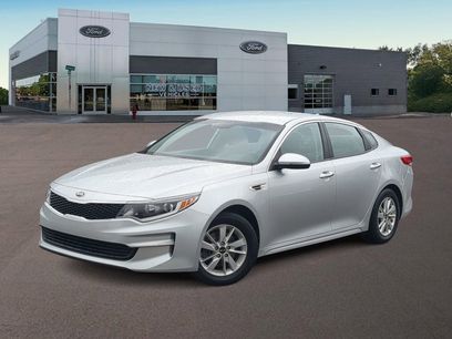 Used 2016 Kia Optima LX w/ LX Convenience Package