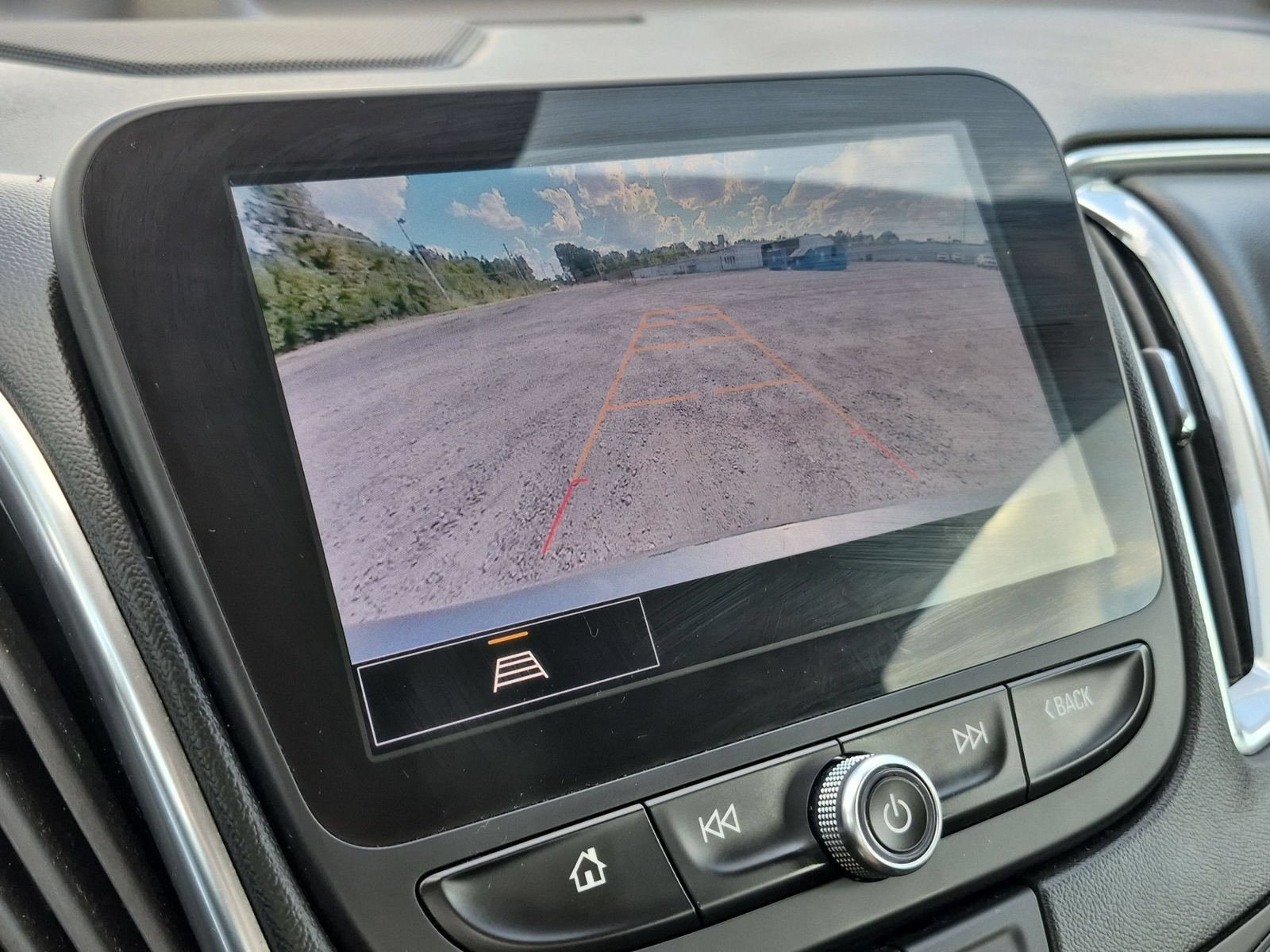 Used 2024 Chevrolet Malibu LT FWD image 19