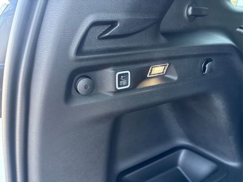 New 2026 Jeep Grand Cherokee L Laredo image 22