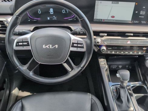 Used 2025 Kia Telluride S FWD image 34