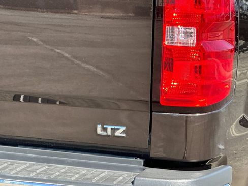 Used 2018 Chevrolet Silverado 2500 LTZ w/ Duramax Plus Package AWD/4WD image 24