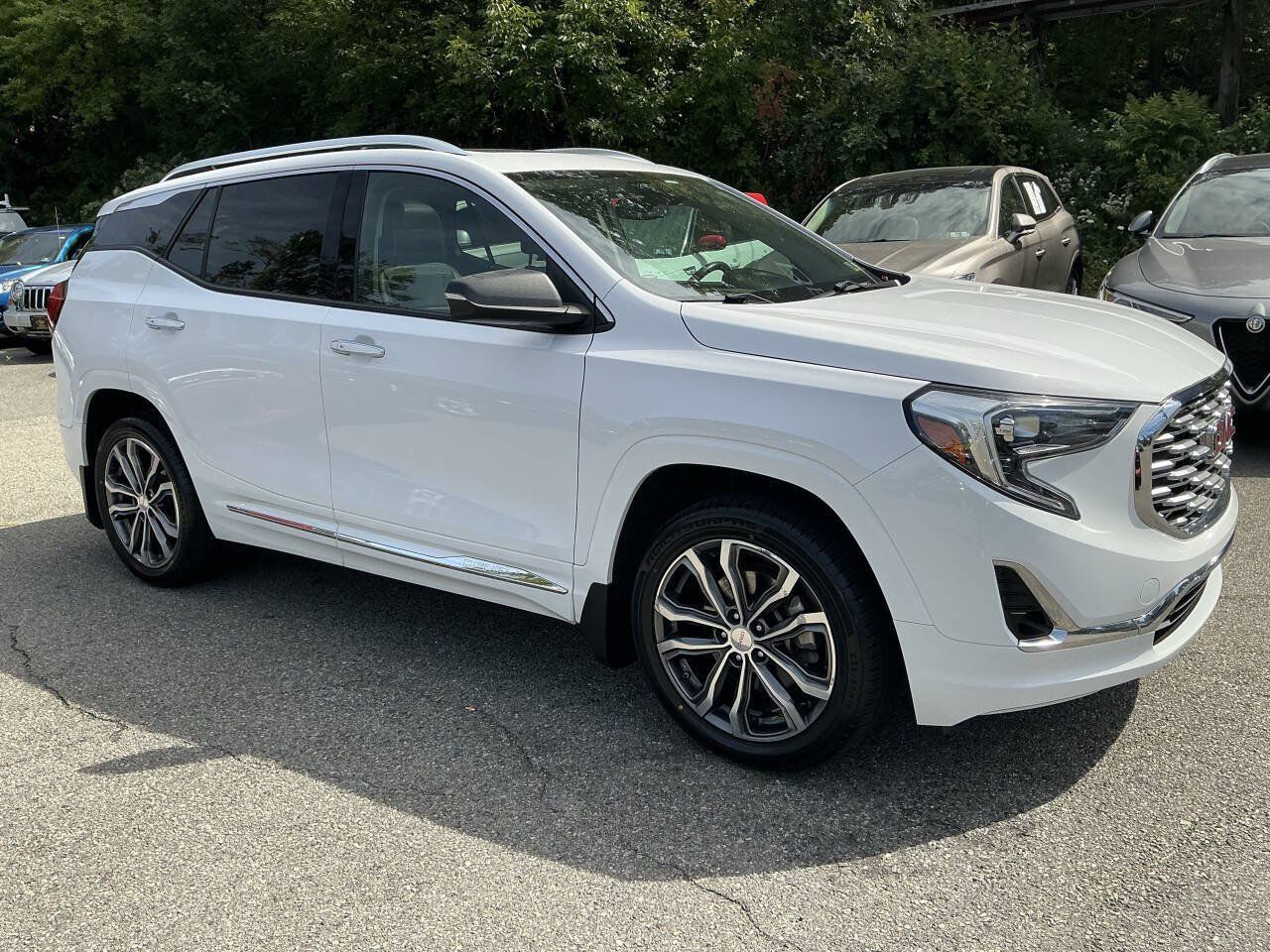 Used 2018 GMC Terrain Denali AWD/4WD image 4