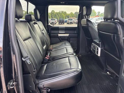 Used 2020 Ford F150 Lariat w/ Equipment Group 502A Luxury AWD/4WD image 13