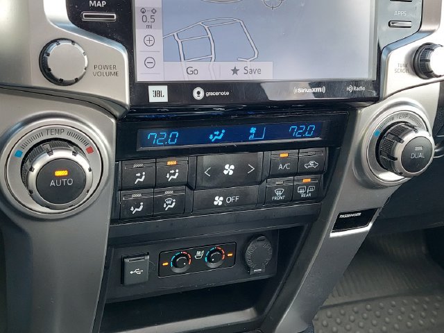 Used 2020 Toyota 4Runner Limited AWD/4WD image 39