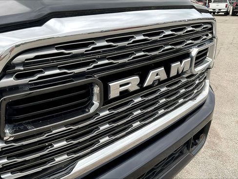 Used 2021 RAM 2500 Limited AWD/4WD image 30