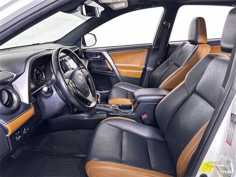 Used 2017 Toyota RAV4 SE w/ Power Extra Value Package image 20