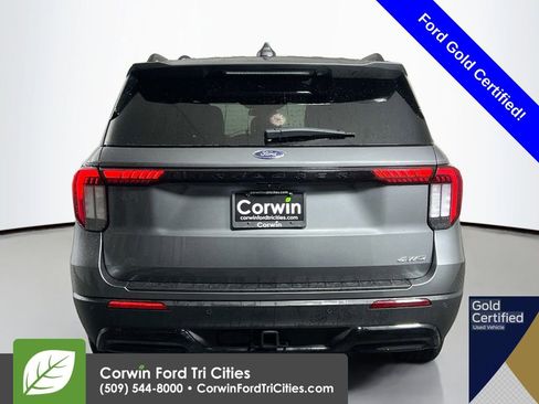 Used 2025 Ford Explorer ST-Line w/ ST-Line Street Pack image 13