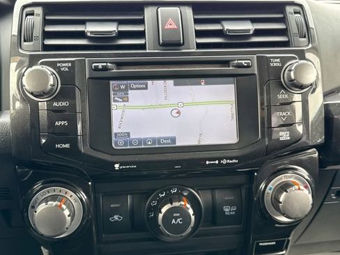 Used 2019 Toyota 4Runner TRD Off-Road Premium w/ Wilderness Package image 31