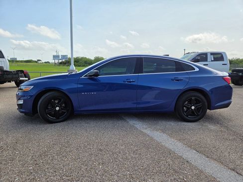 Used 2023 Chevrolet Malibu LS FWD image 4