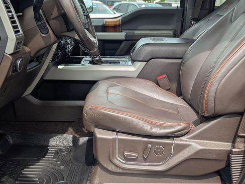 Used 2016 Ford F150 King Ranch w/ Equipment Group 601A Luxury AWD/4WD image 11