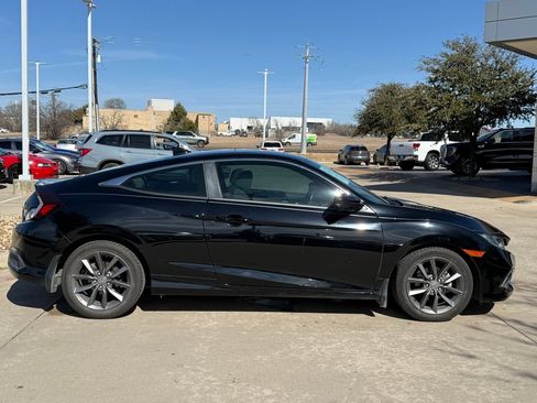 Used 2019 Honda Civic EX image 6