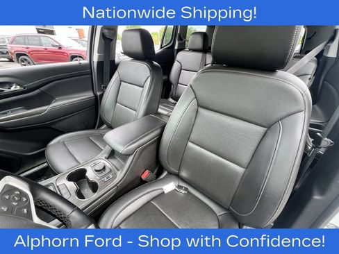 Used 2023 GMC Acadia SLT AWD/4WD image 29