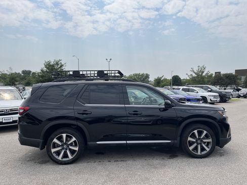 Certified 2024 Honda Pilot Elite image 4