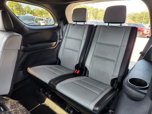 Used 2024 Dodge Durango GT image 33
