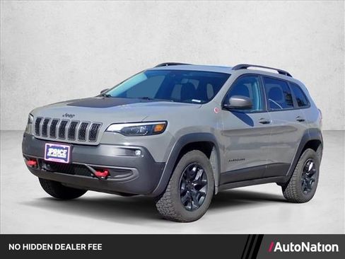 Used 2019 Jeep Cherokee Trailhawk AWD/4WD image 1