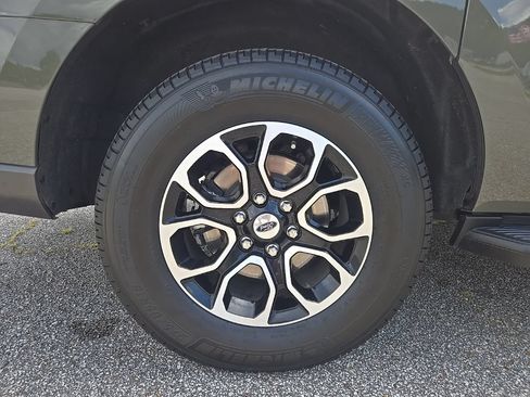 Used 2024 Ford Expedition Max XLT RWD image 30