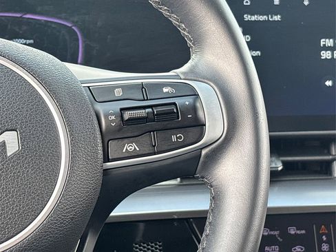 Certified 2024 Kia Sportage EX AWD/4WD image 26