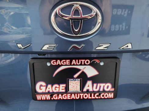 Used 2010 Toyota Venza image 16