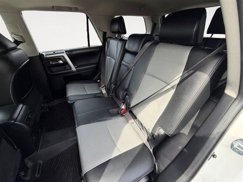 Used 2016 Toyota 4Runner SR5 Premium AWD/4WD image 14