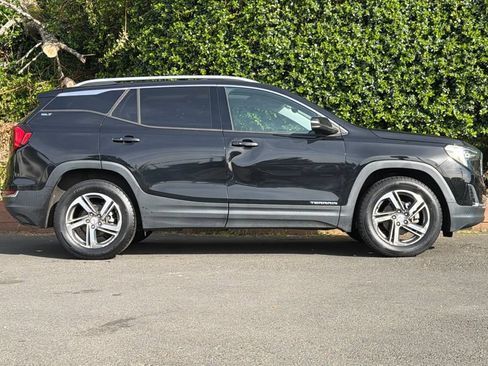 Used 2019 GMC Terrain SLT w/ Infotainment Package II AWD/4WD image 1