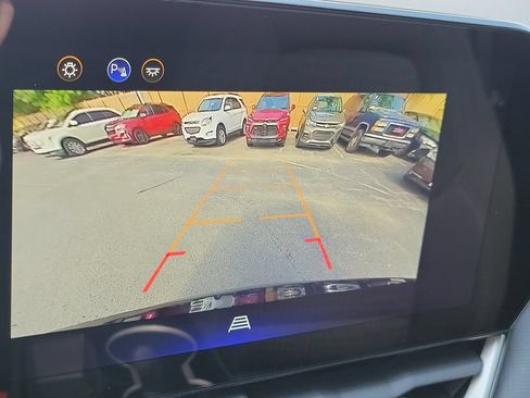 Certified 2025 Chevrolet Equinox LT FWD image 31