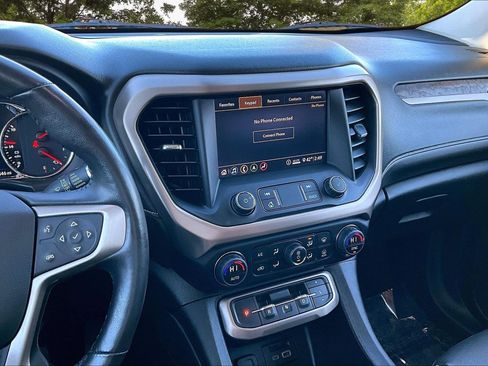 Used 2020 GMC Acadia Denali w/ Technology Package image 9