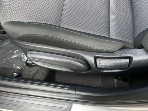 Used 2025 Kia Soul LX w/ LX Technology Package image 22