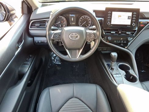 Used 2024 Toyota Camry SE FWD image 12