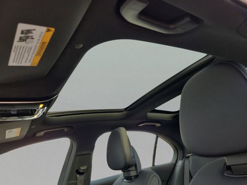 Certified 2025 Mercedes-Benz C 300 Sedan image 33