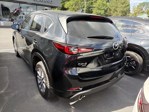 Used 2024 MAZDA CX-5 AWD 2.5 S w/ Preferred Package image 5