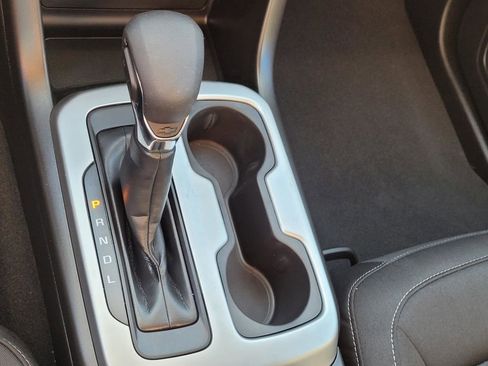 Used 2022 Chevrolet Colorado LT w/ LT Convenience Package image 27