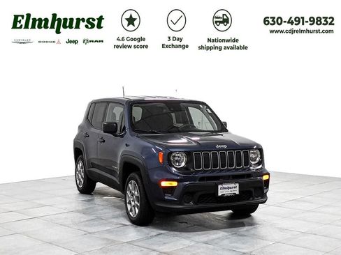 Used 2023 Jeep Renegade Latitude AWD/4WD image 1