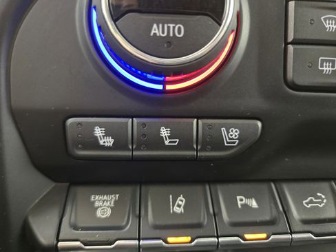 Used 2021 Chevrolet Silverado 3500 High Country w/ Z71 Off-Road Package image 25