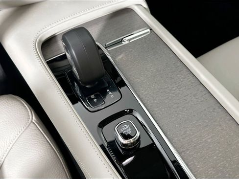 New 2025 Volvo S90 B6 Plus image 15