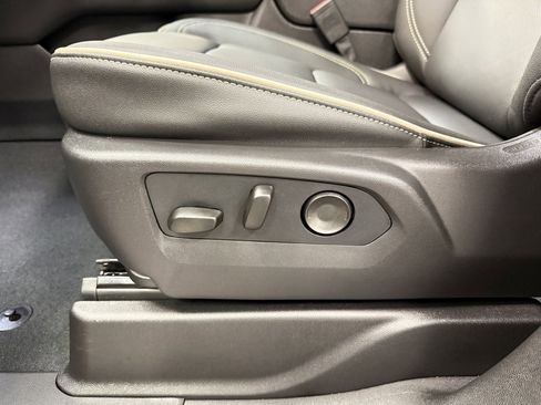 New 2026 GMC Yukon Elevation w/ LPO, Floor Liner Package image 26