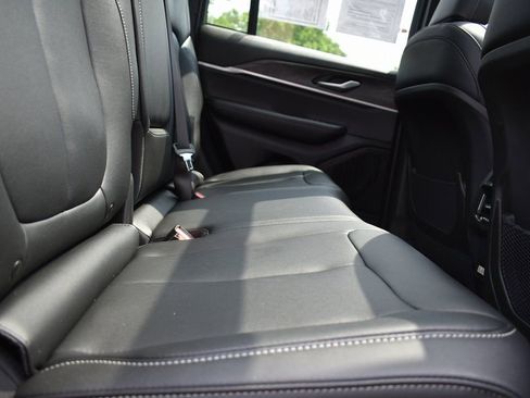 Used 2025 Jeep Grand Cherokee Limited w/ Black Appearance Package image 66