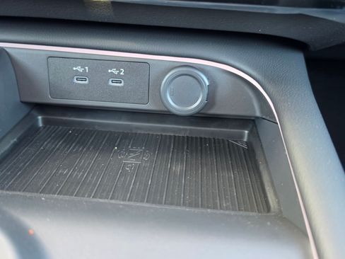 New 2026 Nissan Sentra SR w/ Floor Mat Package FWD image 25
