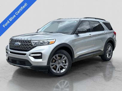Certified 2024 Ford Explorer XLT w/ Equipment Group 202A