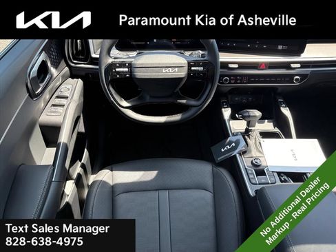 New 2026 Kia Sorento S w/ S Panoramic Sunroof Package FWD image 24