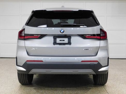 Used 2024 BMW X1 xDrive28i image 5